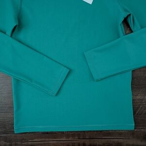 NWT Old Navy Rash Guard Swim Top